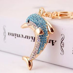 🐬 NWT- Dolphin Purse/Keychain Rhinestone Charm🐬